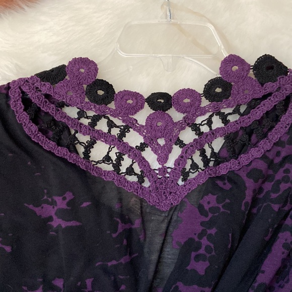 Beautiful cowl neck style tie dye print top in size M - Picture 4 of 5